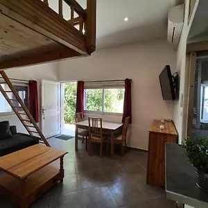 https://joli-studio-au-calme.fr-provencehotel.com